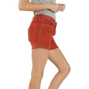 Carve Designs 4” corduroy shorts